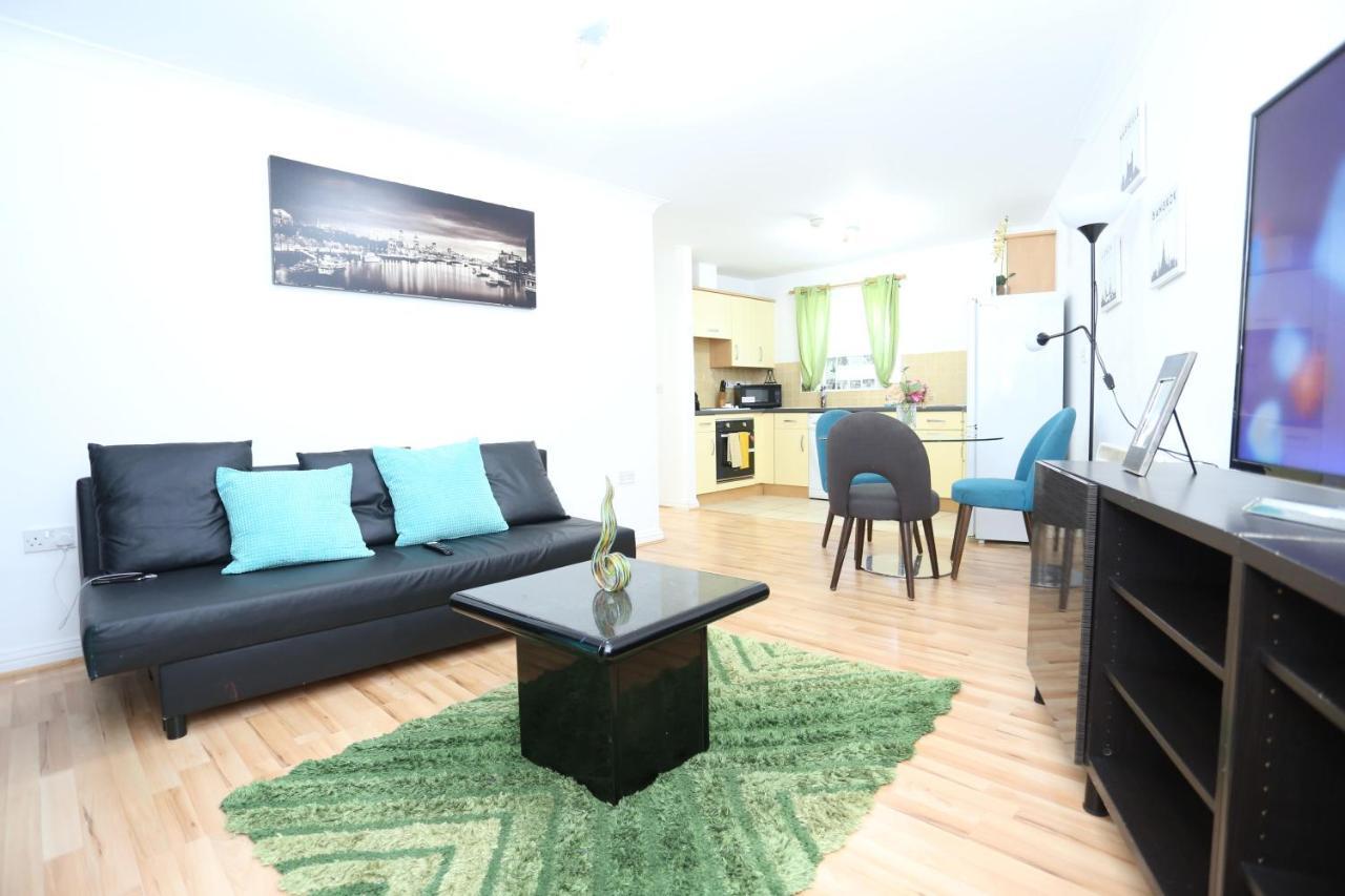 2 Bedroom Thamesmead (Greater London)